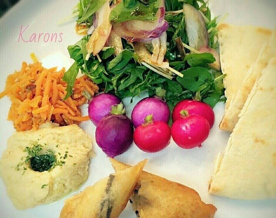 こだわりのサラダプレート　ドリンク付き Picky Salad Plate w/coffee or tea（¥1500）