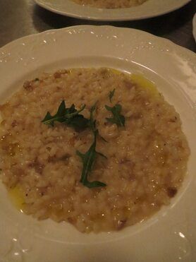 vineria HIRANOの名物、熱々、ごぼうのリゾット