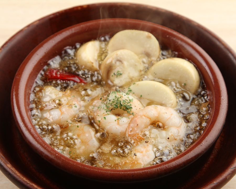 海老とマッシュルームのアヒージョ