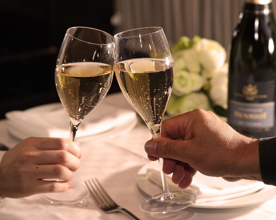 【2時間飲み放題+ウェルカムシャンパン付】ウエディングCコース<全11品>