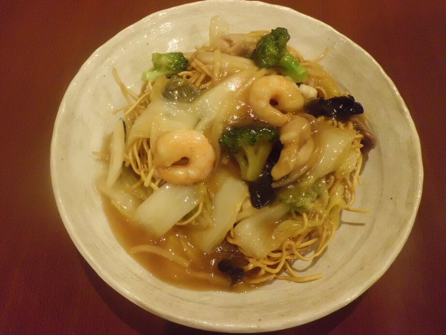 五目あんかけパリパリ揚げそば