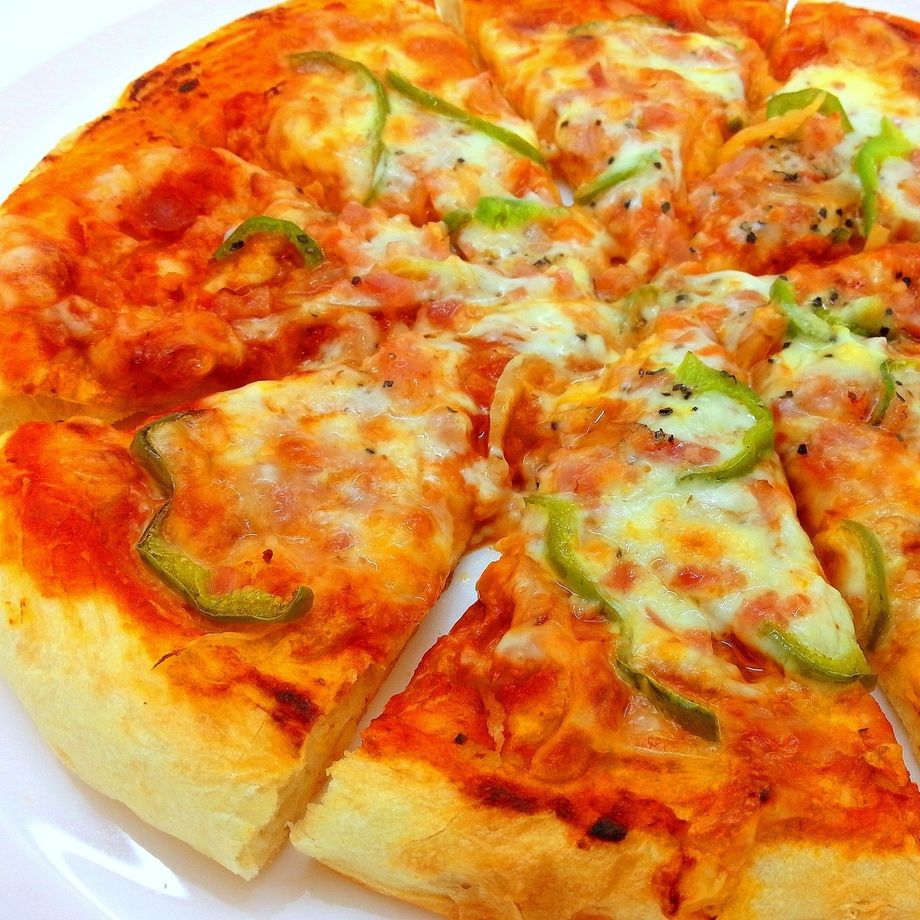 バームーンウォークオリジナルピッツァ