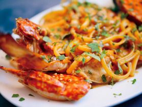 【パスタ】イタリアン食堂名物！！　ワタリガニと蟹味噌クリームソース