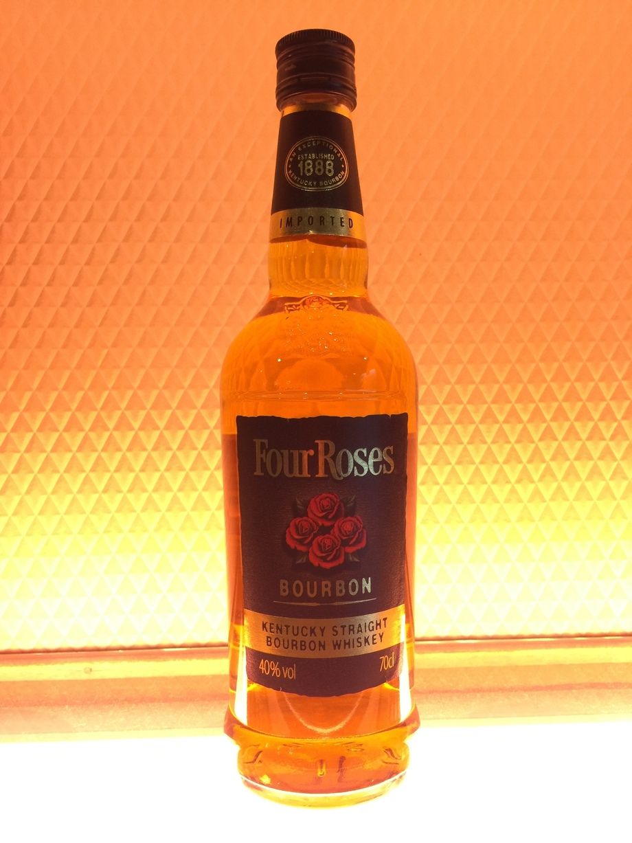 フォアローゼス(黒)（10000円）