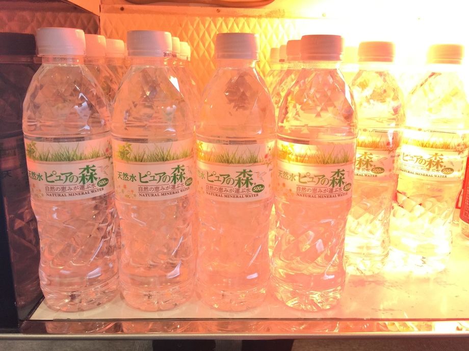ミネラルウォーター（500円）