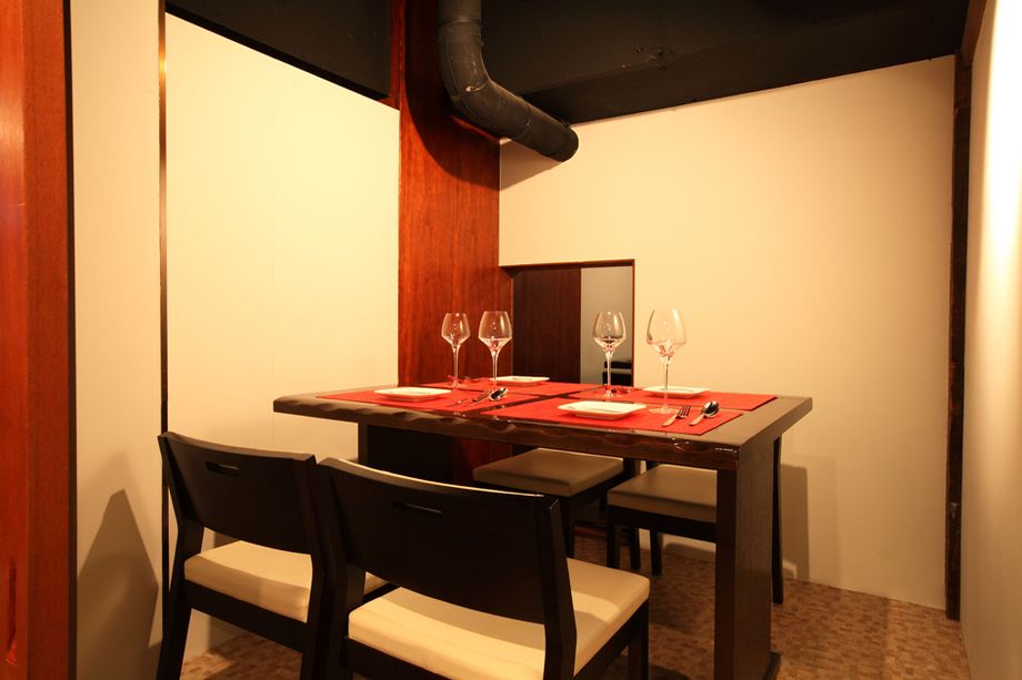 □完全個室（4名～12名席）