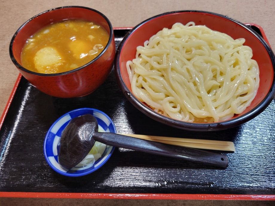 激辛つけ麺 ハバネロカレーうどん（1420円）