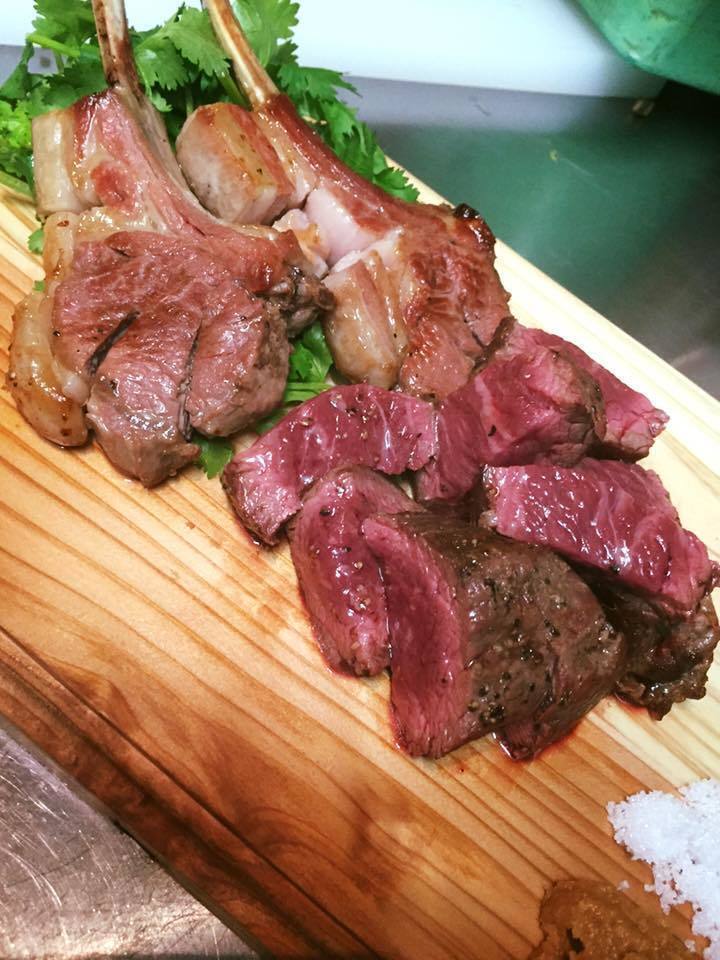 ラム肉のステーキ＆パクチー