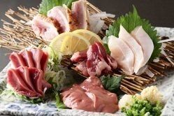 【鹿児島】薩摩若軍鶏刺身盛り合わせ