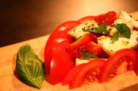 フレッシュトマトのカプレーゼ