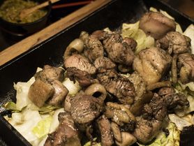 名物！もも焼き