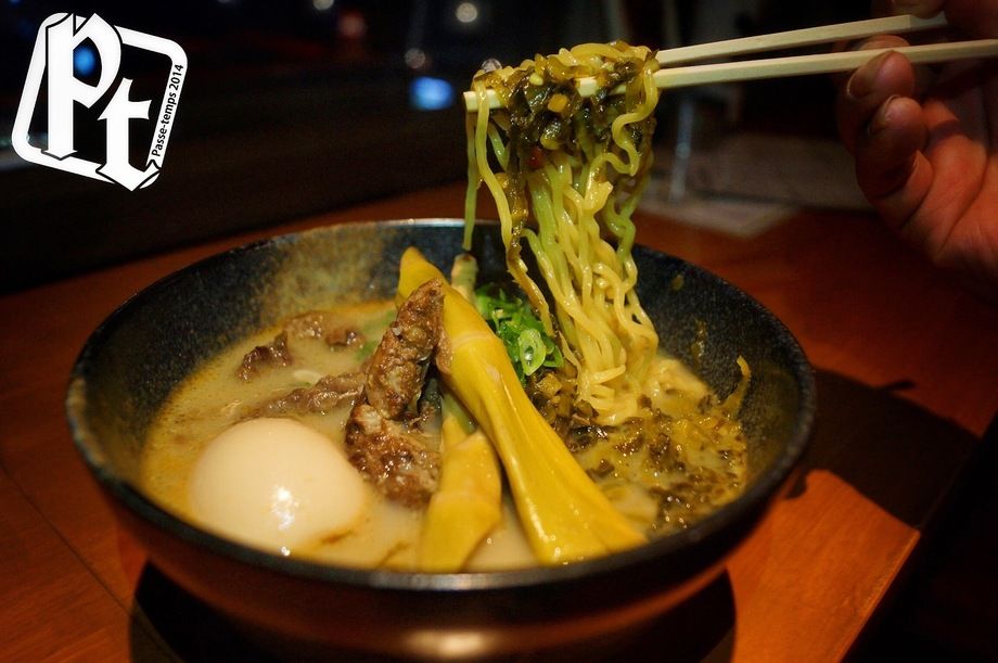 〆の牛骨ラーメン（¥900）