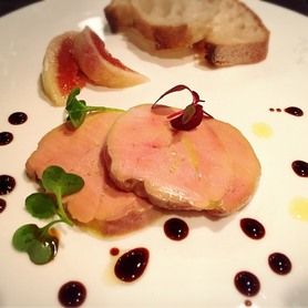 冷製フォアグラのコンフィ