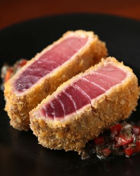 本鮪中トロレアカツ