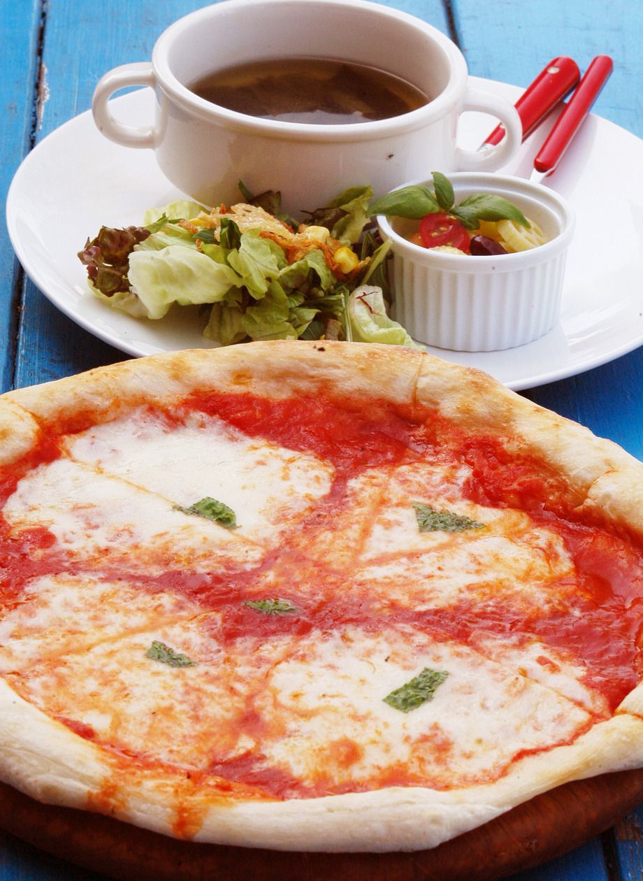 ナポリピッツアランチ