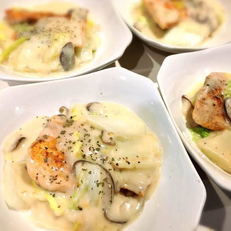 サーモンクリーム煮（500）