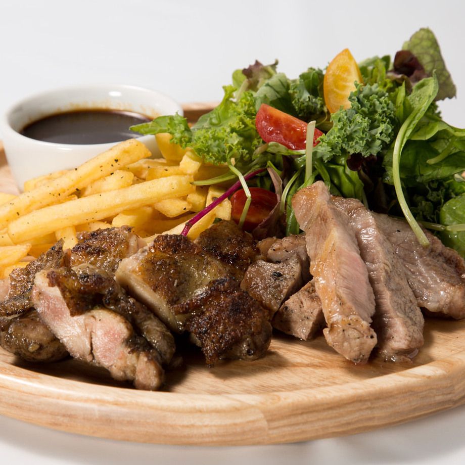 DUMBOのグリルミートコンボランチ