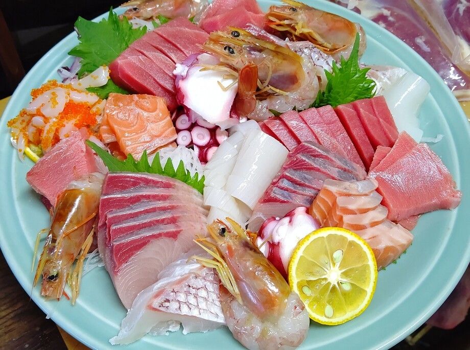 おまかせ料理(刺身盛り特盛り)要予約（5500円～）