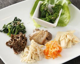 五種のナムル盛り