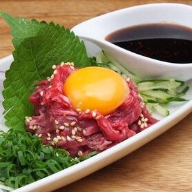 十勝ハーブ牛ユッケ