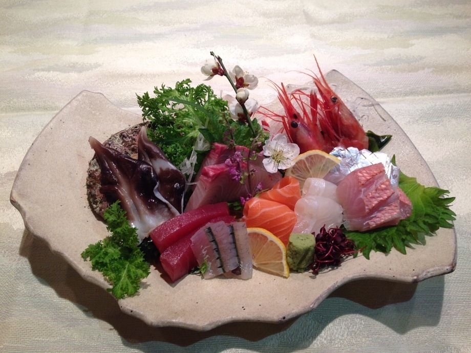 お造りの盛り合わせ（※）