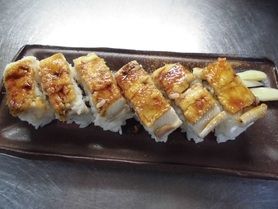 アナゴの箱寿司