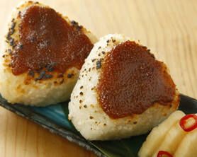 おにぎり（梅・鮭・明太子）