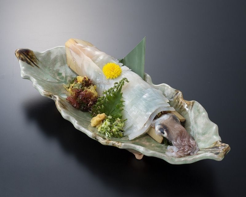 【お料理9品】豪華極み　イカの姿造りと山口産ふぐちり鍋コース8000円　(忘年会　新年会)