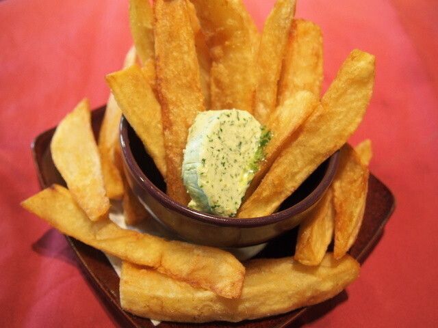 浅草店限定！手作りフライドポテト（680円）