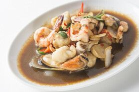 パッ・ガパオ・タレー