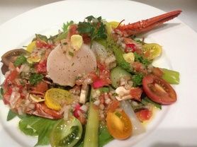 オマール海老 と 鮮魚 の サラダ