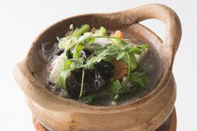 ゲーン・ジュー・タオフー（豆腐と春雨のさっぱりスープ）