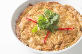 カイ・チアオ・ムー・サップ（豚ひき肉入りタイ風オムレツ)