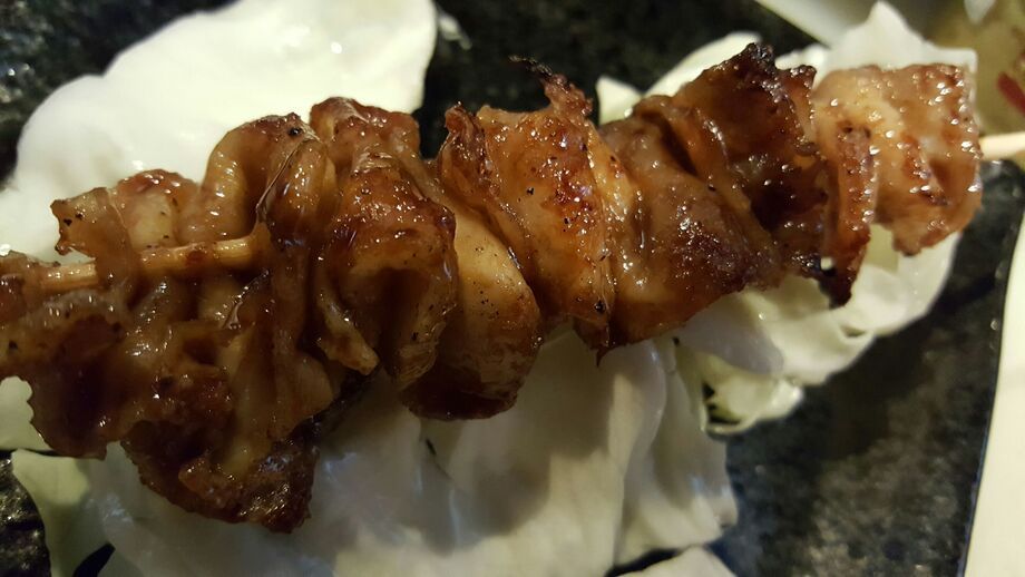 鶏皮タレ焼き（¥180）