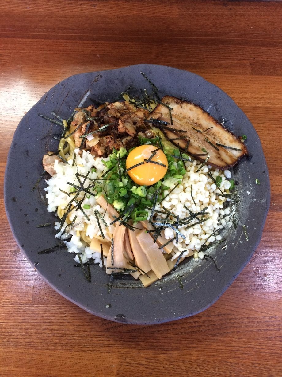 まぜそば（750円）