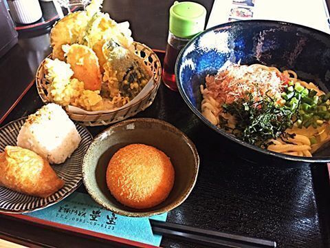 釜玉うどん（600円）