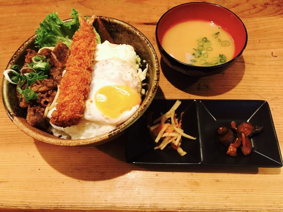 スピー丼（850）