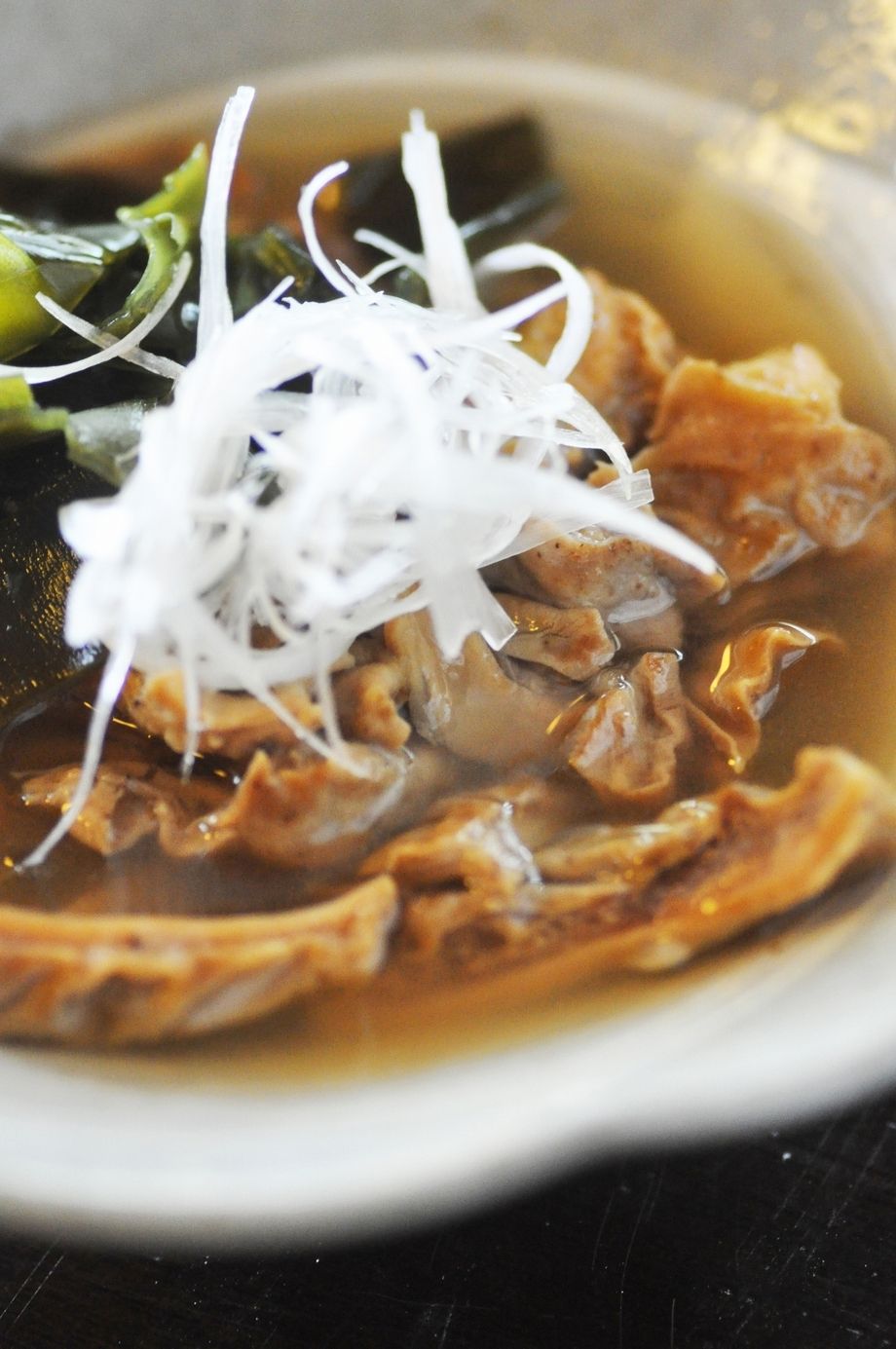 馬もつの塩煮込み（650円(税別)）