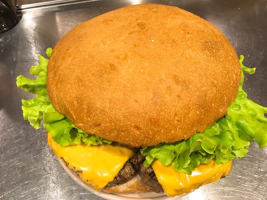 貸切パーティー（パーティー用ハンバーガーをご希望の方は2日前までにご連絡ください（4800円（20名さま〜50名さま程度迄可能です））