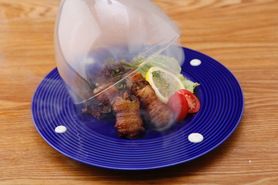 牡蠣のイベリコ豚スモークロースト