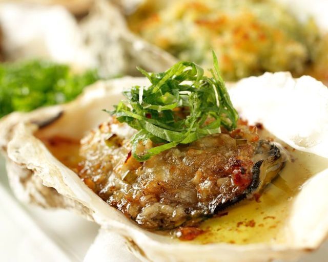 01 契約農家の菜園風ガーリックソース（300円）