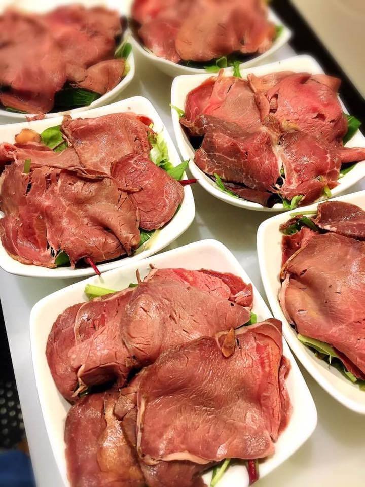 ローストビーフサラダ（ミニトマトがのっかりますw）（550）