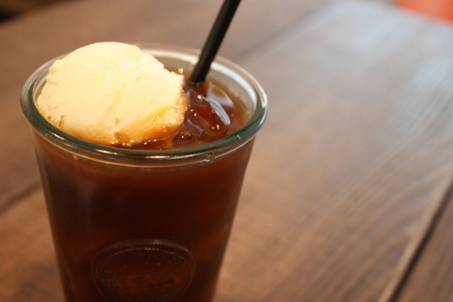 コーヒーフロート（550円）