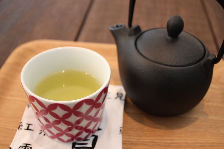 香り緑茶・ほうじ茶（480円）