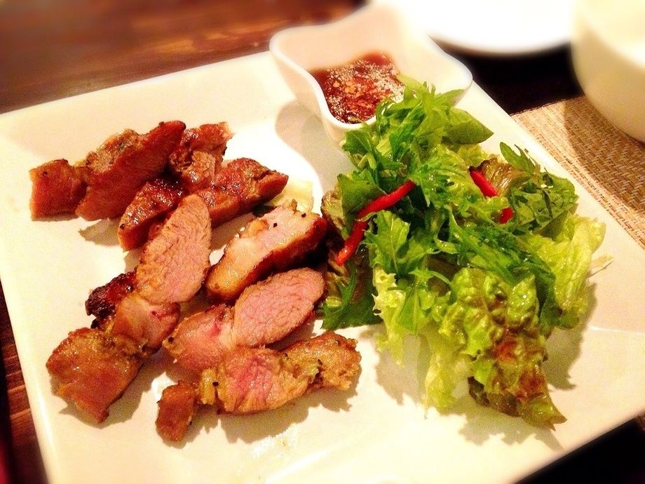 ムーヤーン -タイの焼き豚-（800円）