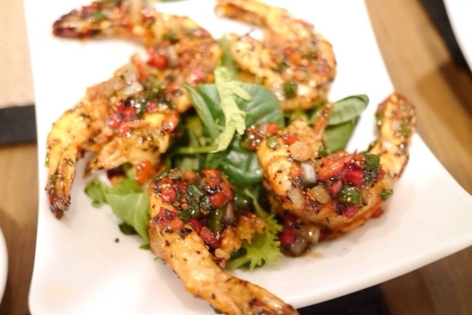 プリックタイクン-エビのガーリック炒め-（950円）