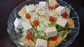 ゆいオリジナル八重山そばサラダ