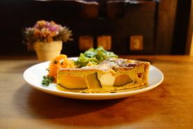 ほくほくカボチャとクリームチーズのカレーキッシュ