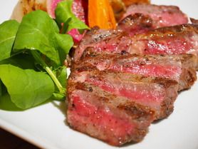 葡萄牛のロースステーキ