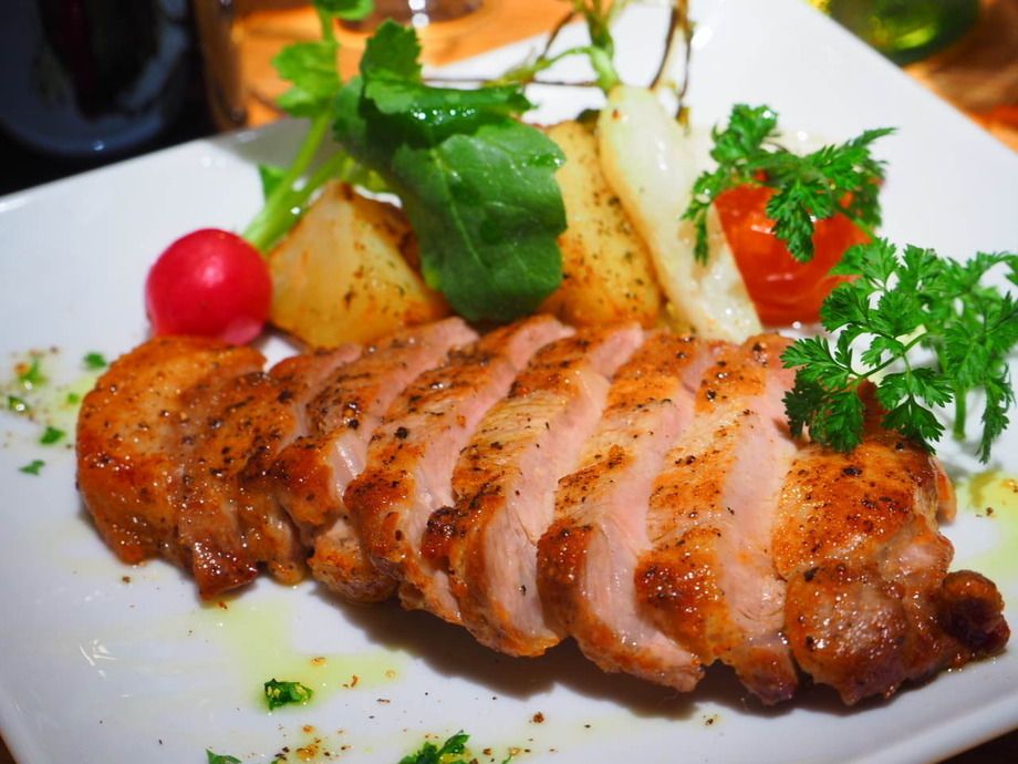 神威豚ロースの鉄板グリル